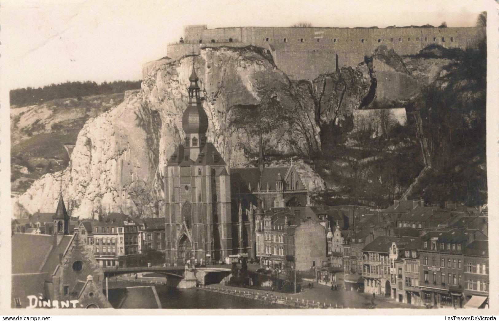 PHOTOGRAPHIE - Un Château - Carte Postale Ancienne - Photographs