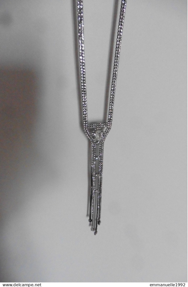 Neuf - Long Collier Sautoir Marque Eifel Style Art Deco Métal Argenté & Cristaux Strass - Collares/Cadenas