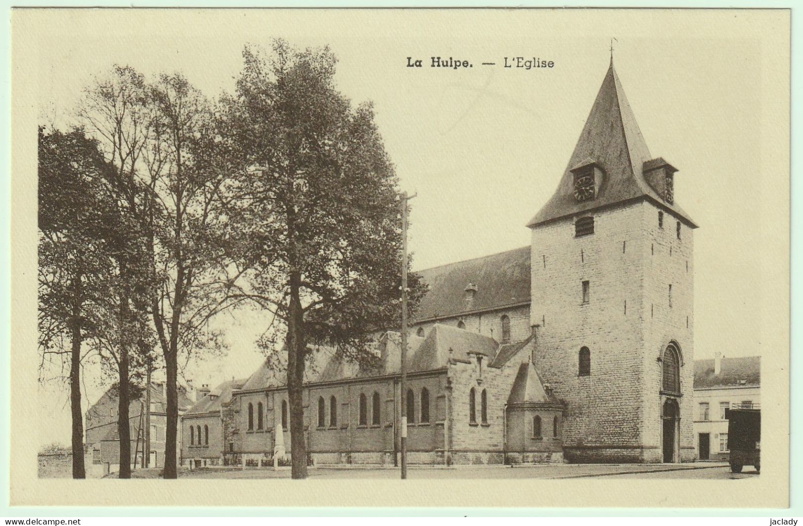 La Hulpe -- L' Eglise.    (2 Scans) - La Hulpe