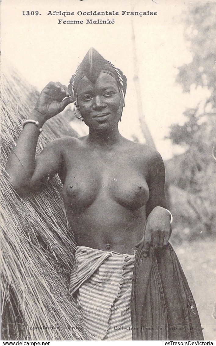 SENEGAL - Dakar - Femme Malinké - Seins Nus - Carte Postale Ancienne - - Senegal