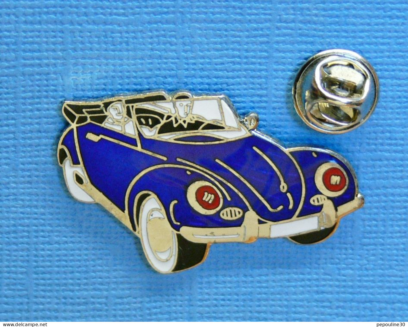 1 PIN'S //  ** VOLKSWAGEN " COCCINELLE " CABRIOLET **. (Gef.Von CHW D-5419 Dierdorf.G.) - Volkswagen