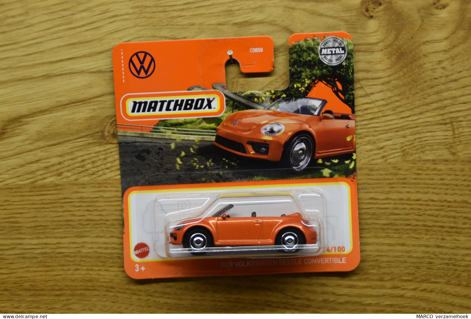 Mattel - Matchbox 14/100 2019 VW Volkswagen Beetle Convertible - Matchbox (Mattel)