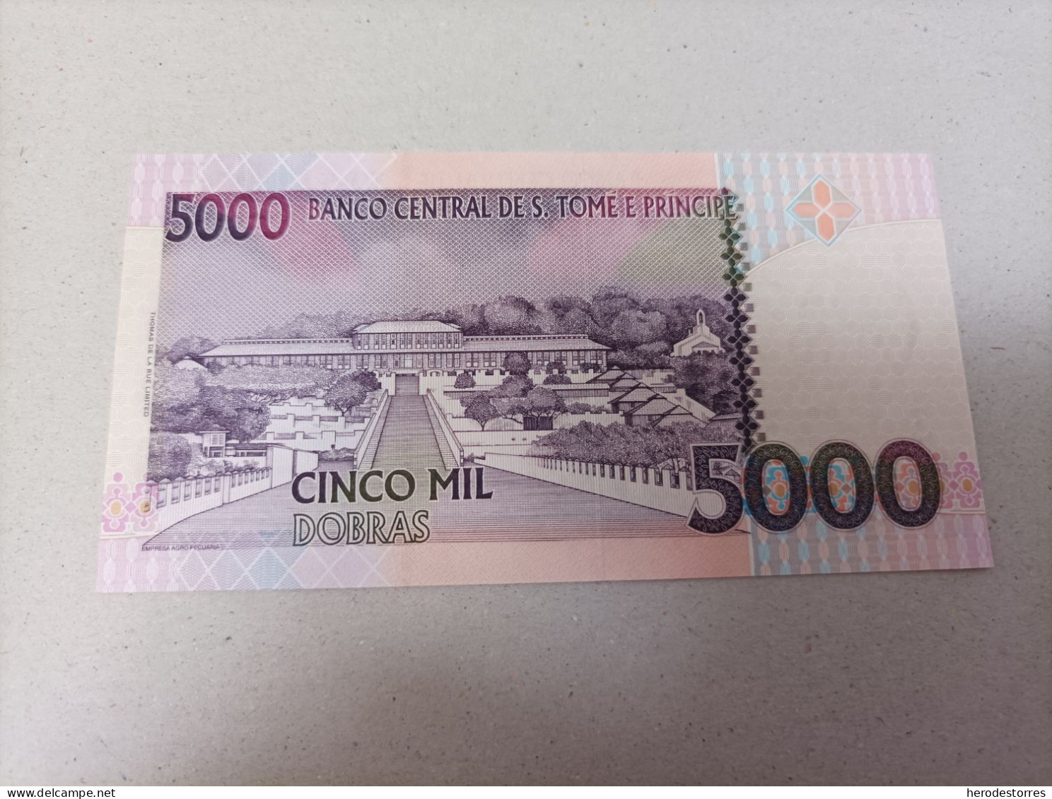 Billete De Santo Tome Y Principe De 5000 Dobras, Año 2013, Serie AA, UNC - San Tomé Y Príncipe