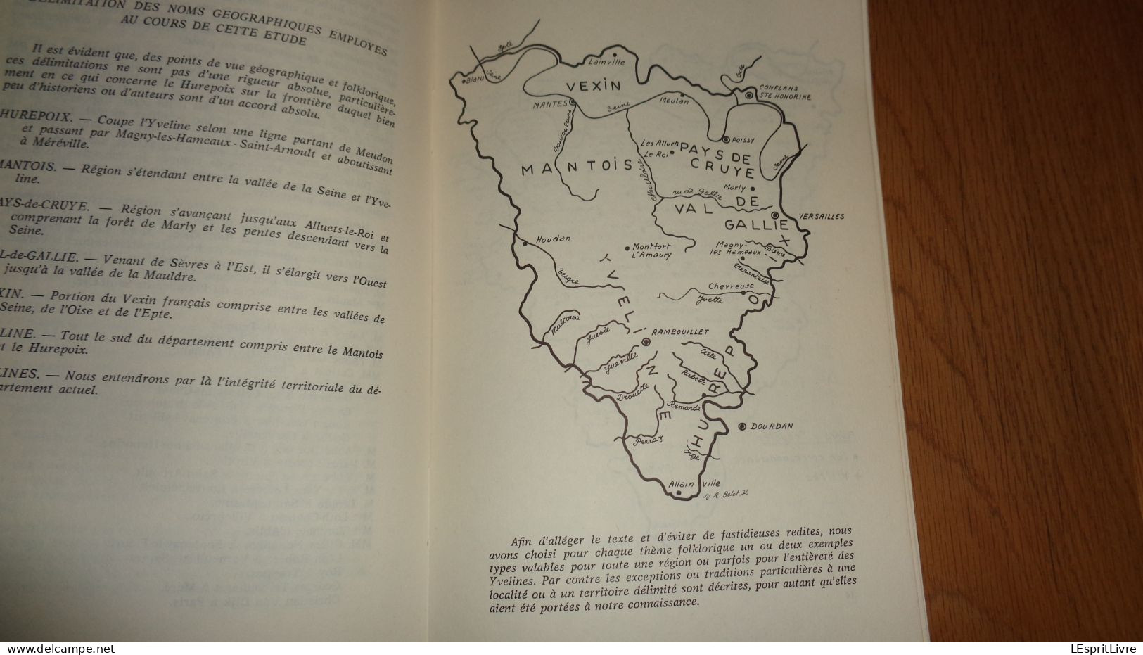 COUTUMES ET FOLKLORE EN YVELINES Régionalisme Chanson Outils Fêtes Légendes Petits Métiers Religion Jeux Foires Remedes - Ile-de-France