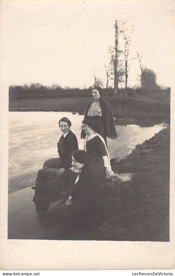 FRANCE - Martigny Le Comte - Février 1917 - Carte Photo De Femmes - Carte Postale Ancienne - - Sonstige & Ohne Zuordnung