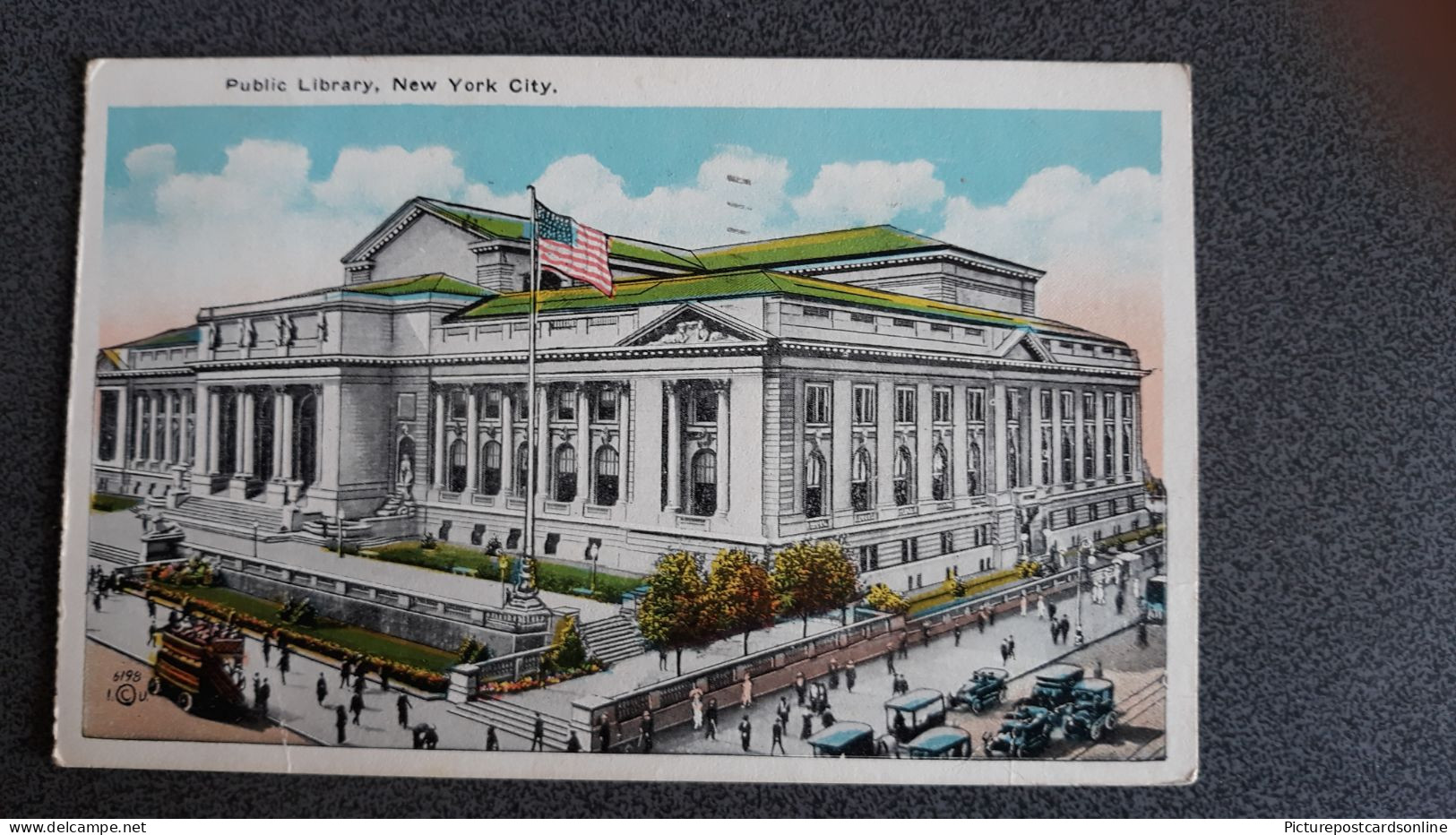 PUBLIC LIBRARY NEW YORK CITY OLD COLOUR  POSTCARD AMERICA USA - Places & Squares