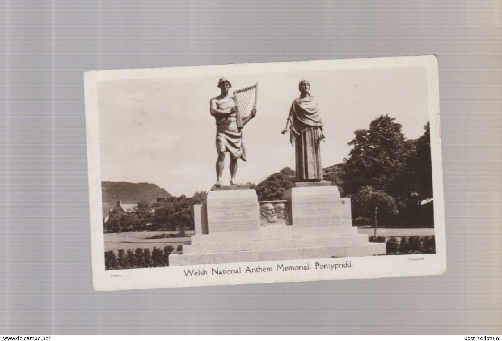 Royaume-Uni - Pays De Galles - Pontypridd- Welsh National Anthem Memorial - Unknown County