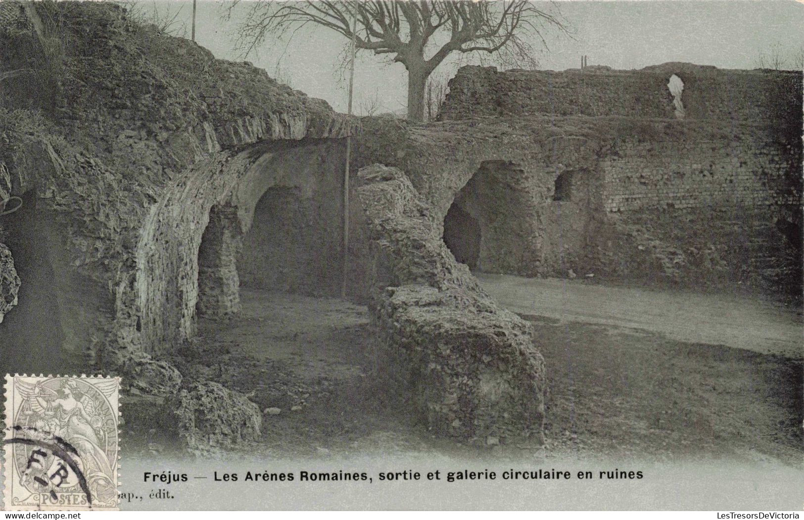 FRANCE - Frèjus - Les Arènes Romaines, Sortie Et Galerie Circulaire En Ruines - Carte Postale Ancienne - Frejus