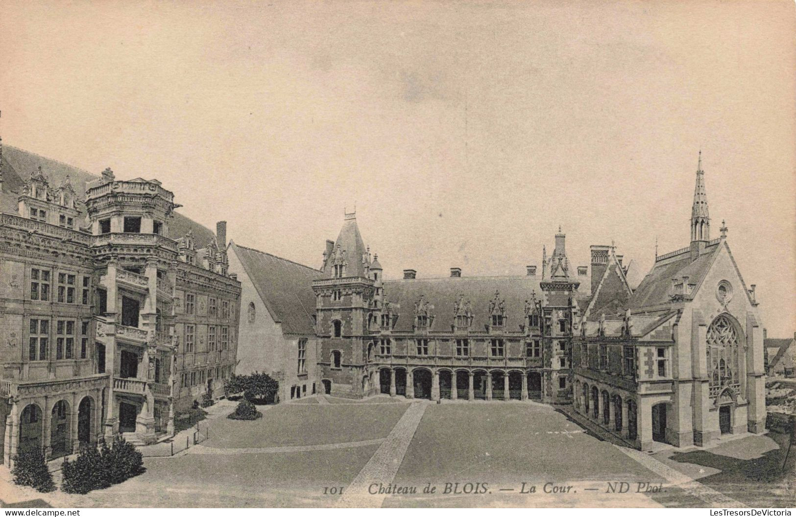 FRANCE - Blois - Château De Blois - La Cour - Carte Postale Ancienne - Blois