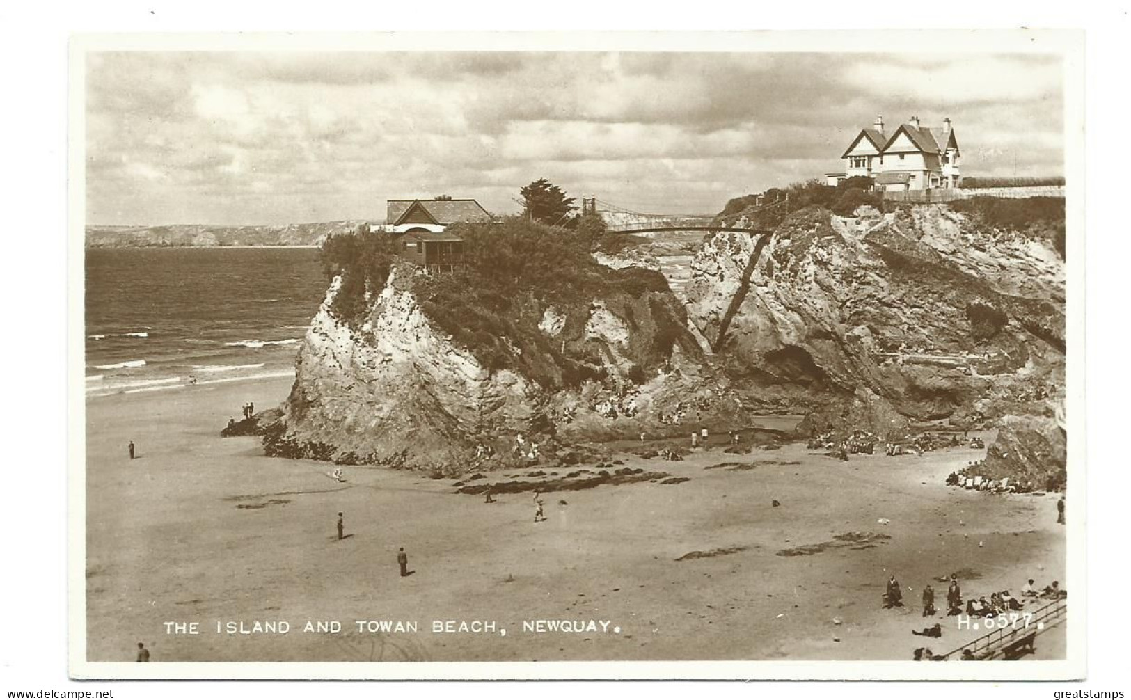 Postcard  Newquay Towan Beach Rp  Paper Stuck To Back Unposted - Newquay