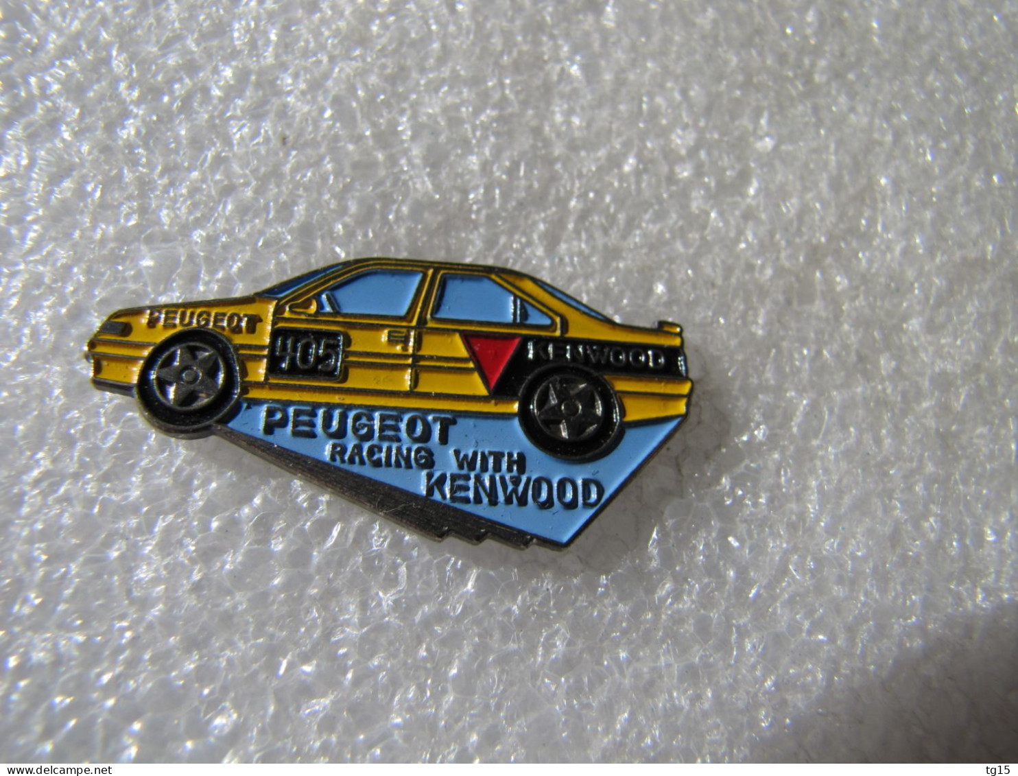 RARE PIN'S    PEUGEOT  405  MI 16   KENWOOD - Peugeot