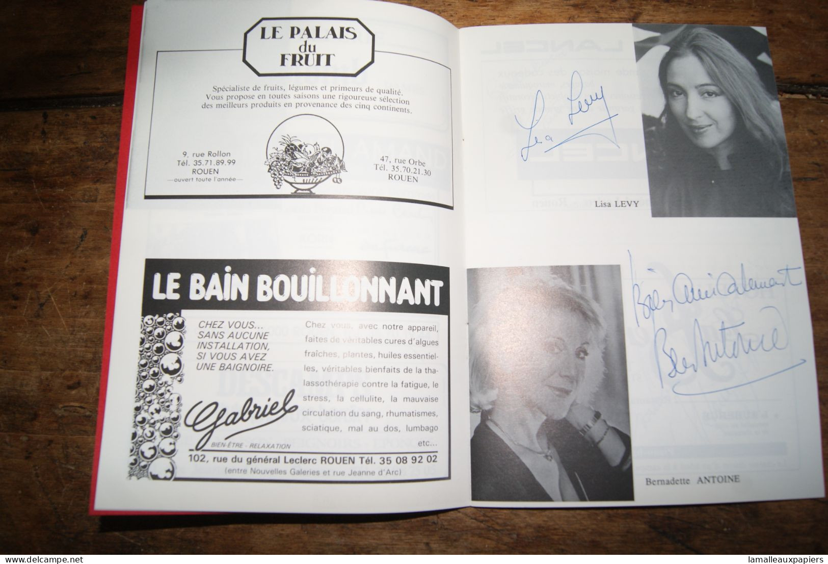 8 Autographes Artistes Lyrique Programme Théatre De Rouen Saison 1988-89 - Singers & Musicians