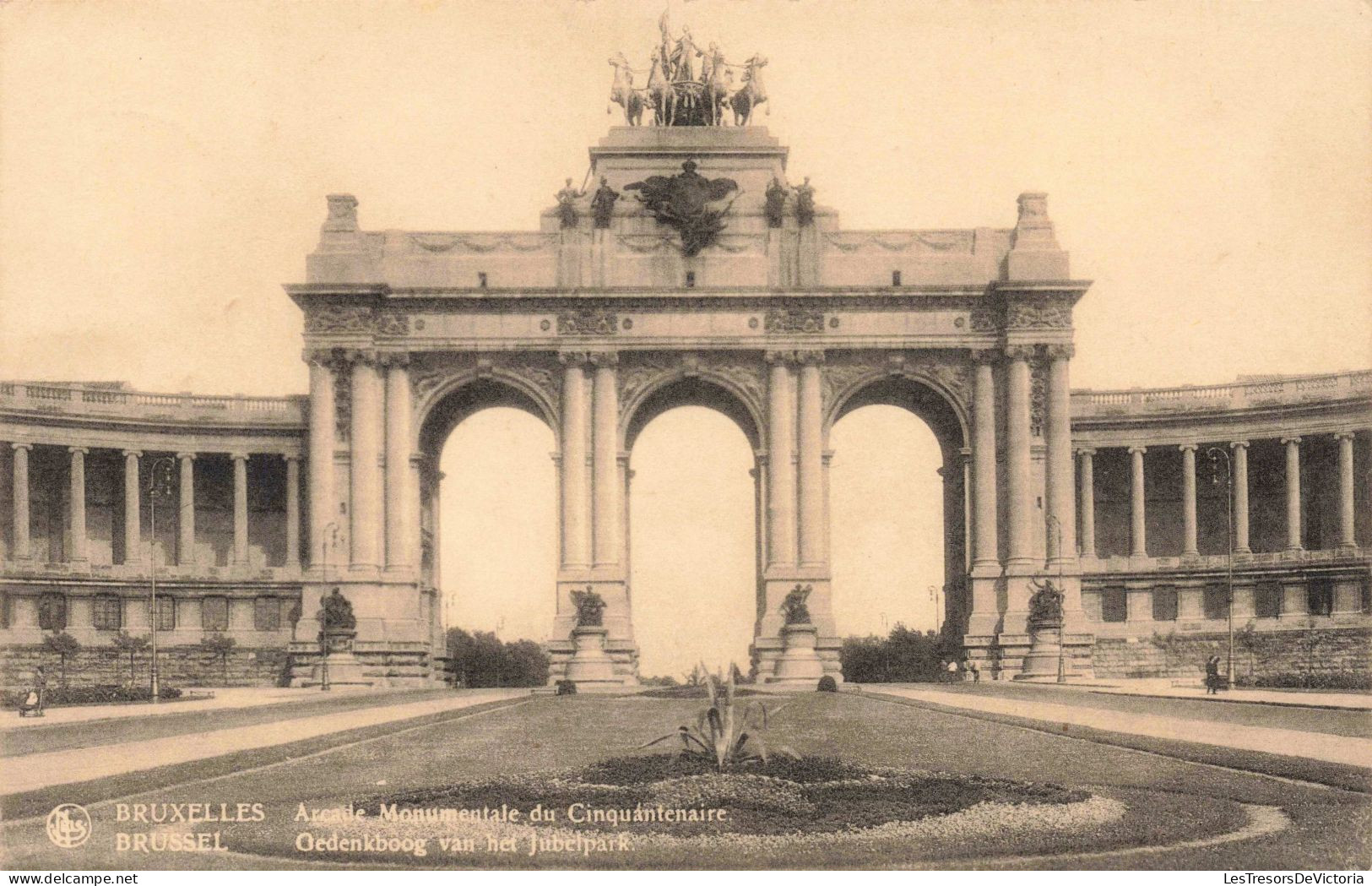 BELGIQUE - Bruxelles - Arcade Monumentale Du Cinquantenaire - Carte Postale Ancienne - Internationale Instellingen