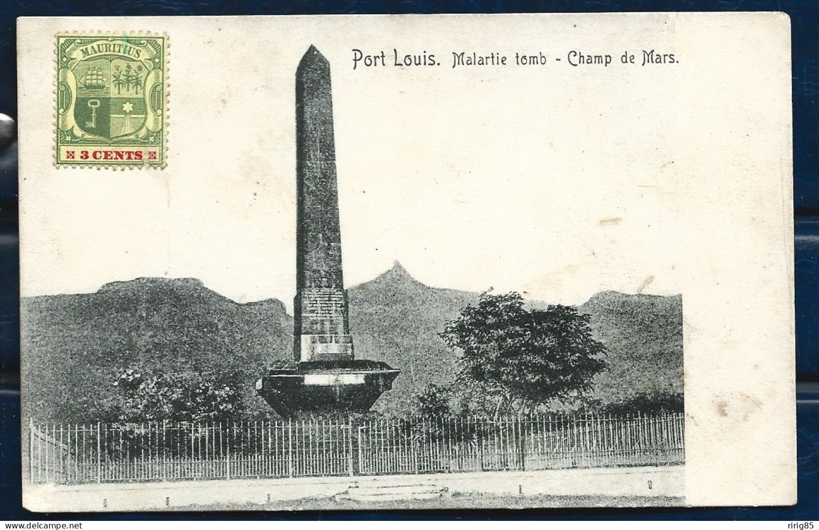 CPA  -- PORT LOUIS . MALARTIE TOMB  . CHAMP DE MARS . RARE COLORISée . 431.J* - Maurice