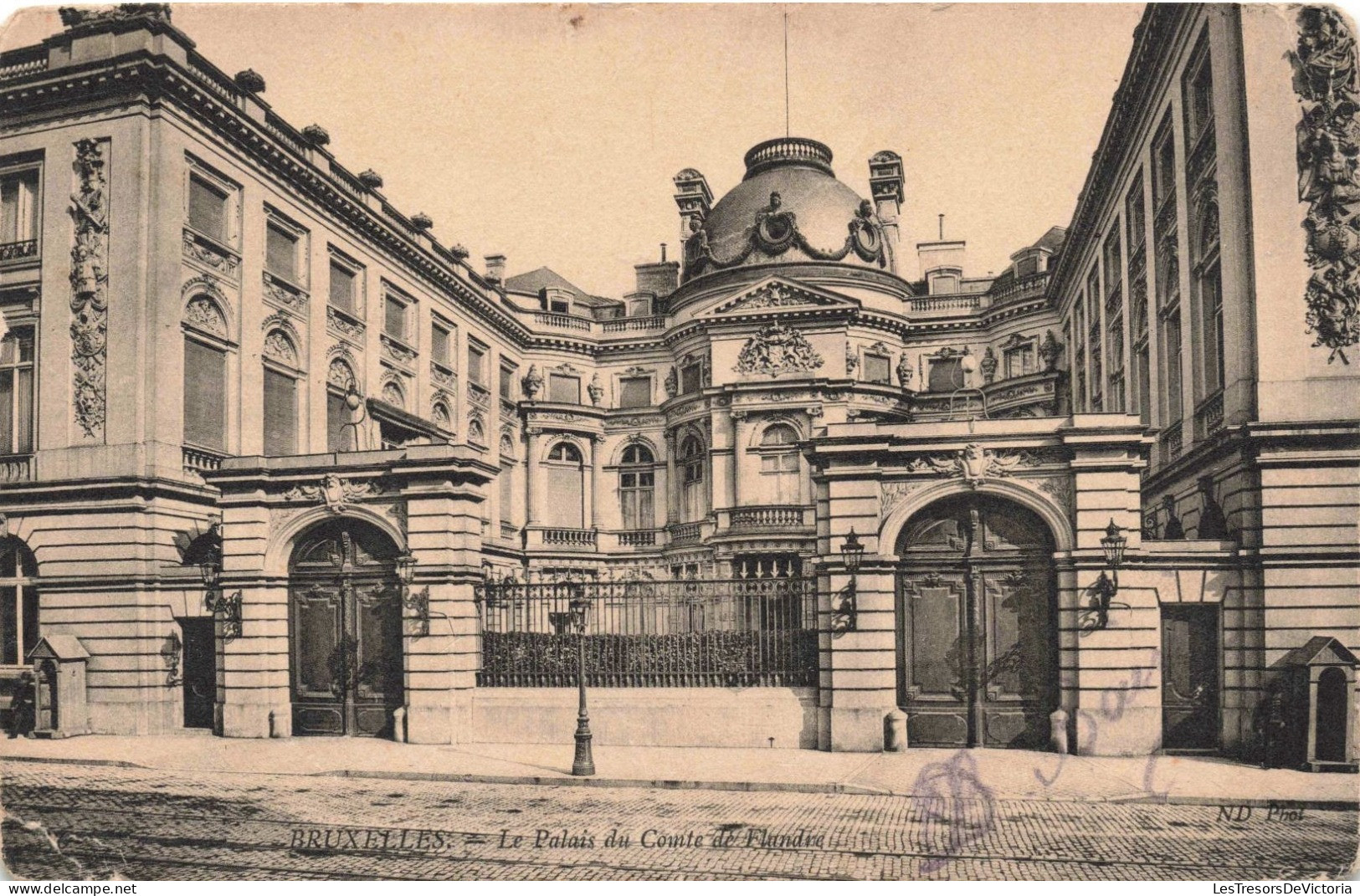 BELGIQUE - Bruxelles - Le Palais Du Comte De Flandre - Carte Postale Ancienne - Monuments, édifices