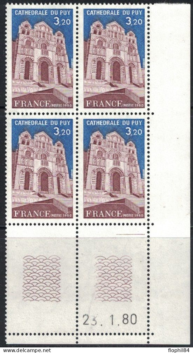 N°2084 - LE PUY - BLOC DE 4 - COIN DATE - 23-1-1980 - COTE 7€50 - 1960-1969