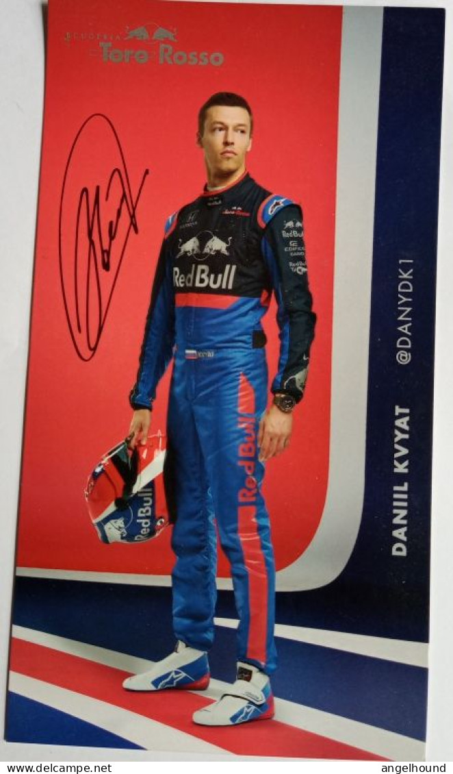 Toro Rosso Daniil Kyvat  ( Russian Racing Driver - Autografi