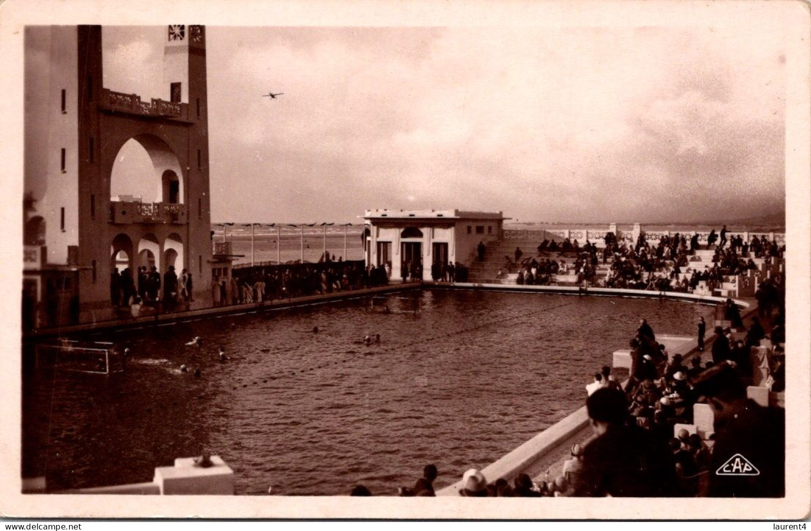 7-10-2023 (3 U 35) France (b/w) Piscine Du Touquet Paris Plage - Schwimmen