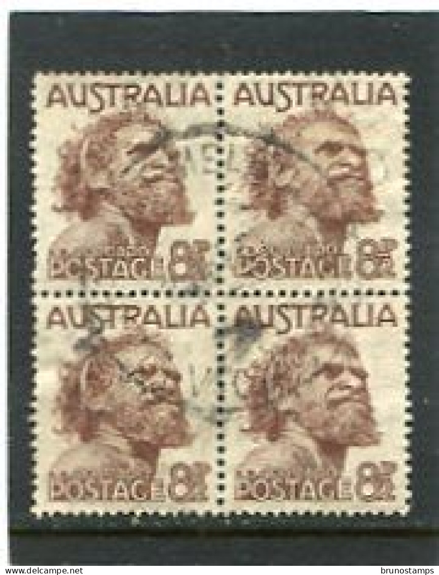 AUSTRALIA - 1950   8 1/2d   BROWN  BLOCK OF 4  FINE USED - Gebraucht