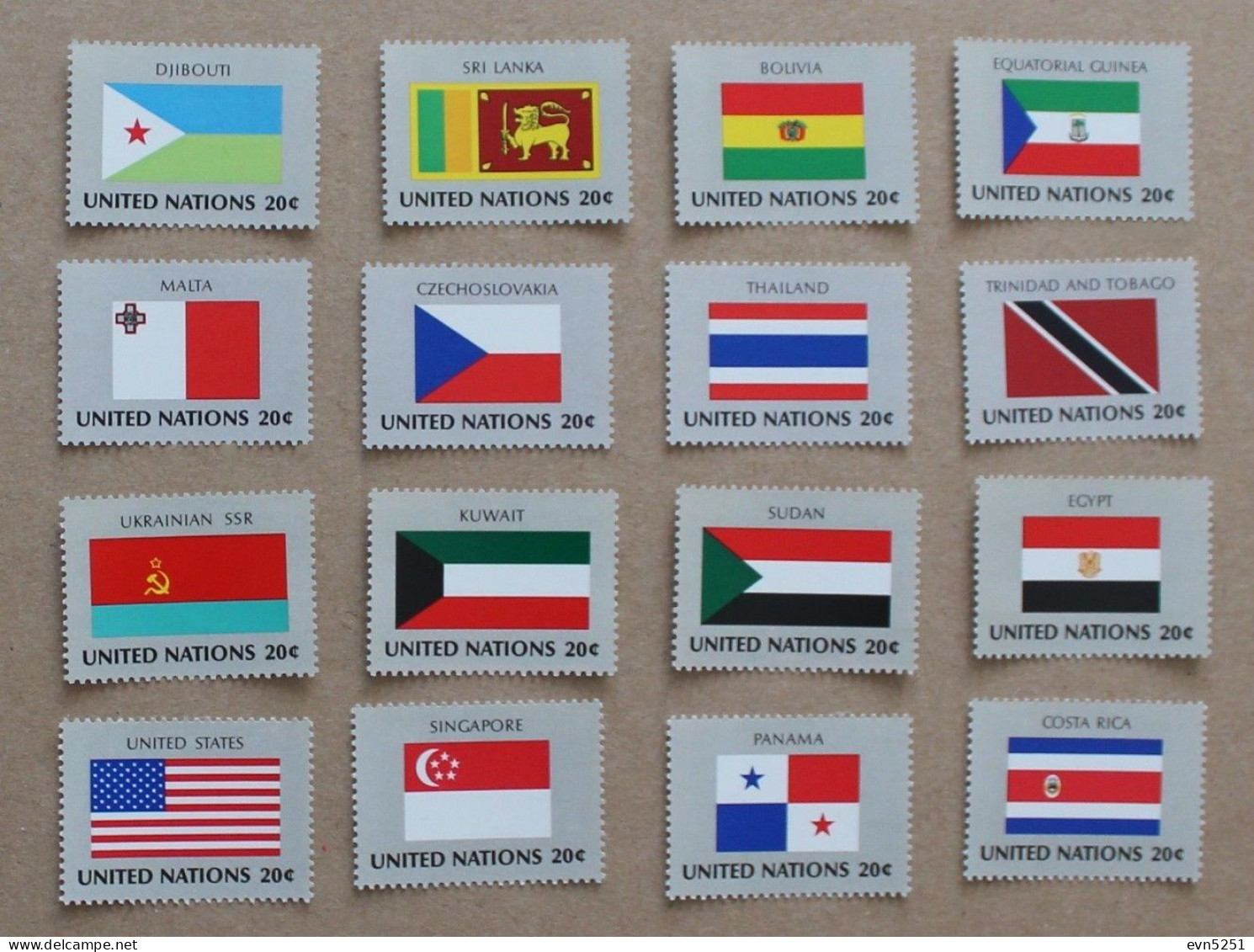 Ny81-03 : Nations-Unies (N-Y) - Drapeaux Des Etats Membres De L'Organisation Des Nations Unies (II) - Neufs