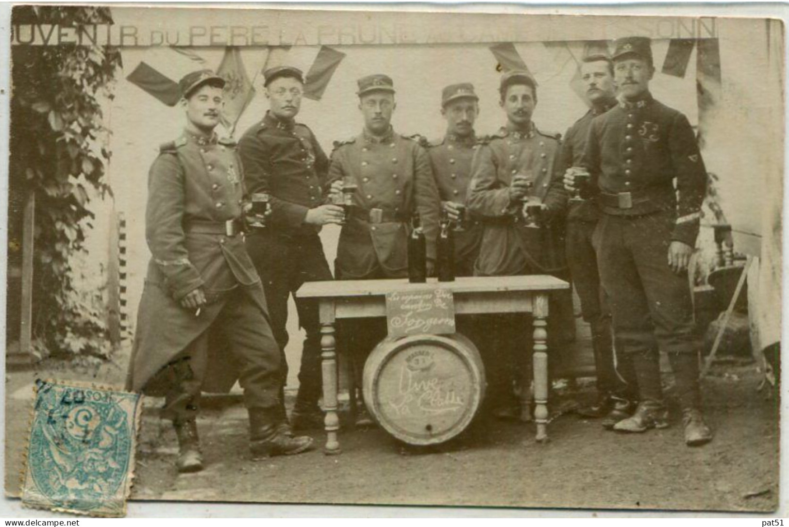 60 - Songeons : CP-Photo - Militaria - Souvenir Du Père La Prune Au Camp De Sissonne - Songeons