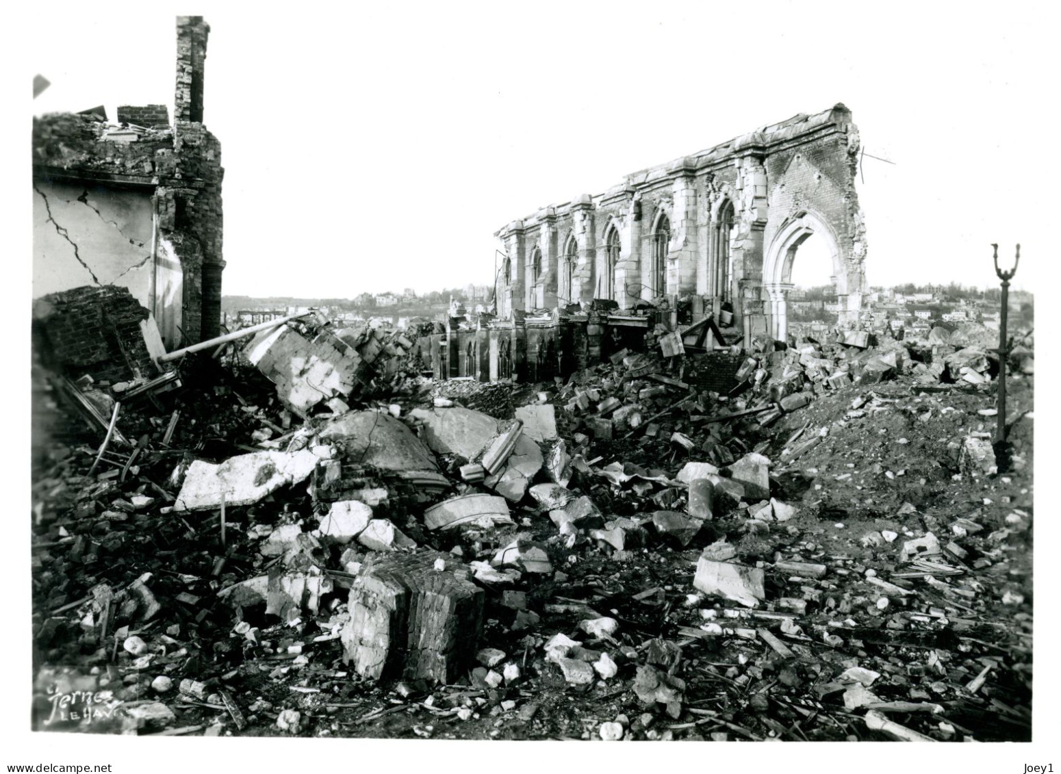 Photo Le Havre Bombardé 1944,photographe Gilbert Fernez,format 13/18 - War, Military