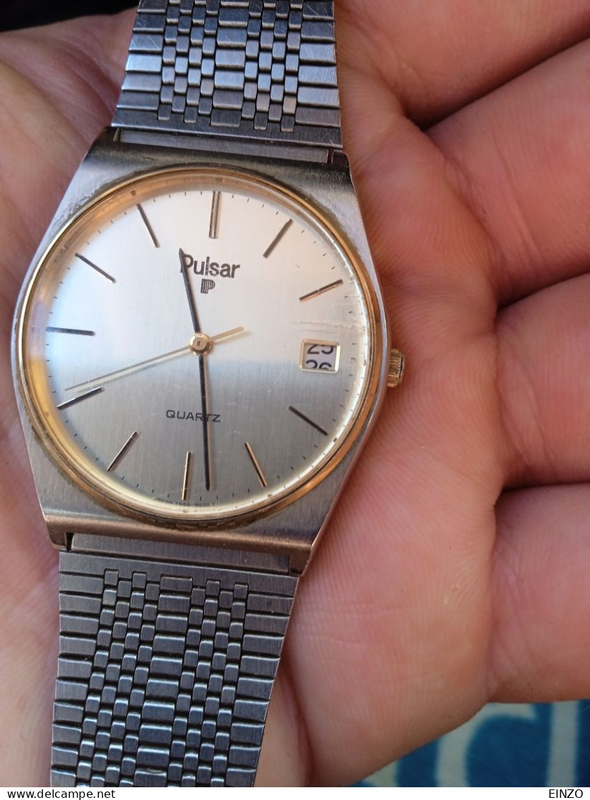 VINTAGE MONTRE PULSAR À QUARTZ