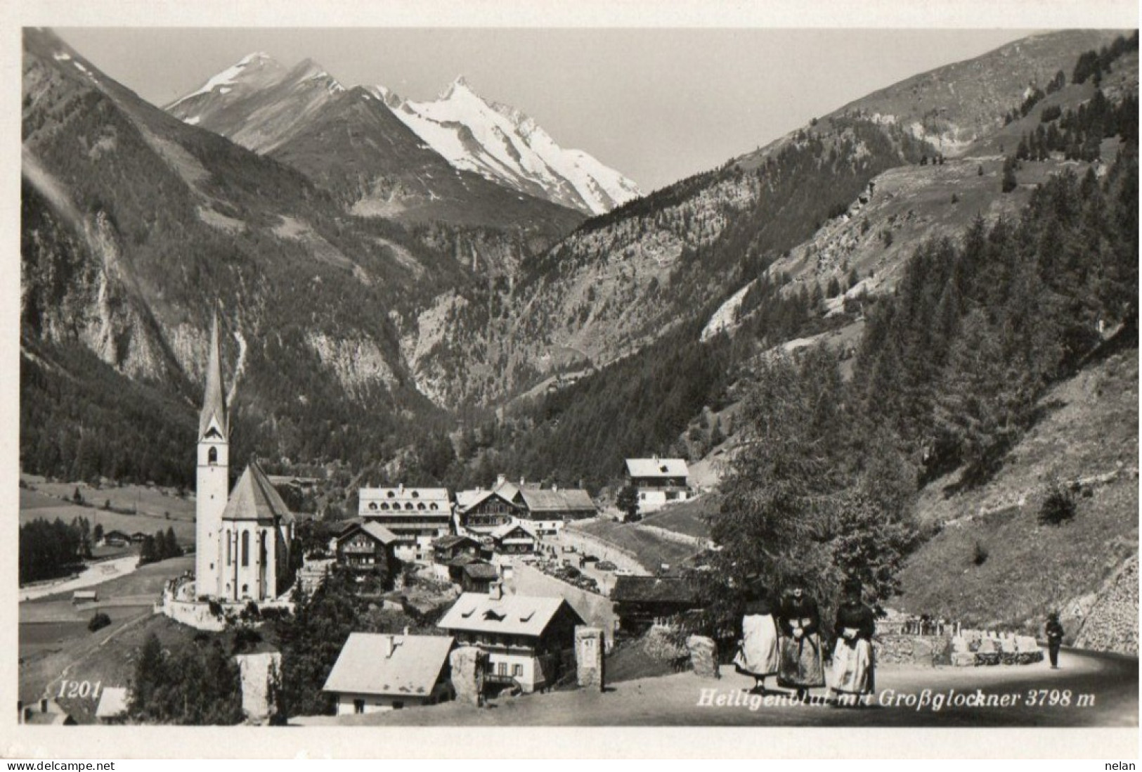 HEILIGENBLUT MIT GROSSGLOCKNER - Heiligenblut