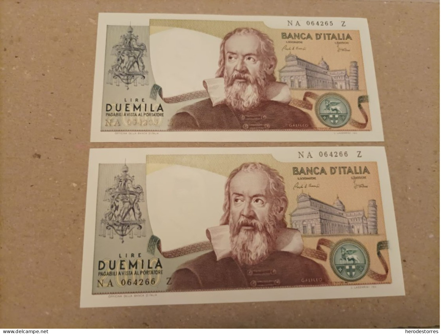 Pareja Correlativa De Italia De 2000 Liras, Año 1983, UNC - To Identify