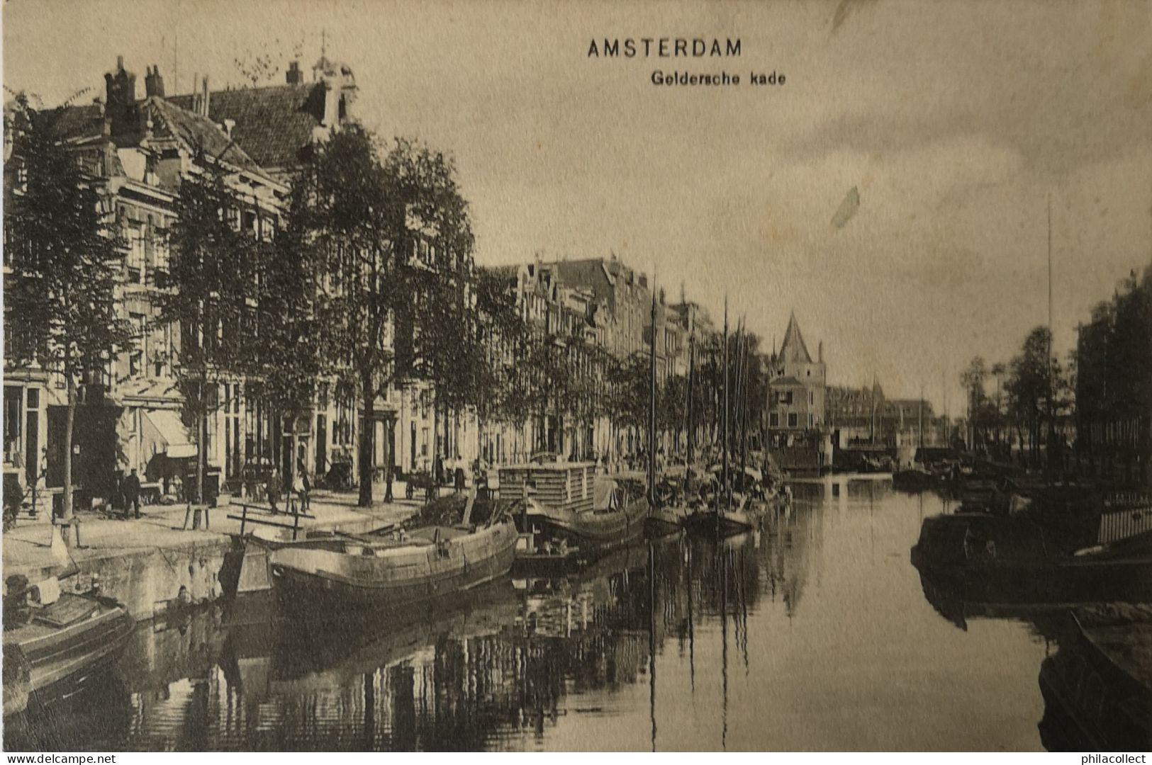 Amsterdam // Geldersche Kade (Ship) 1907 - Amsterdam