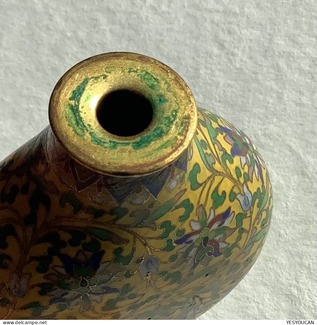 IMPERIAL CLOISONNE ENAMEL SNUFF BOTTLE, QIANLONG MARK AND PERIOD 1736-1795 (Chinese Art Antiques China - Arte Asiatica