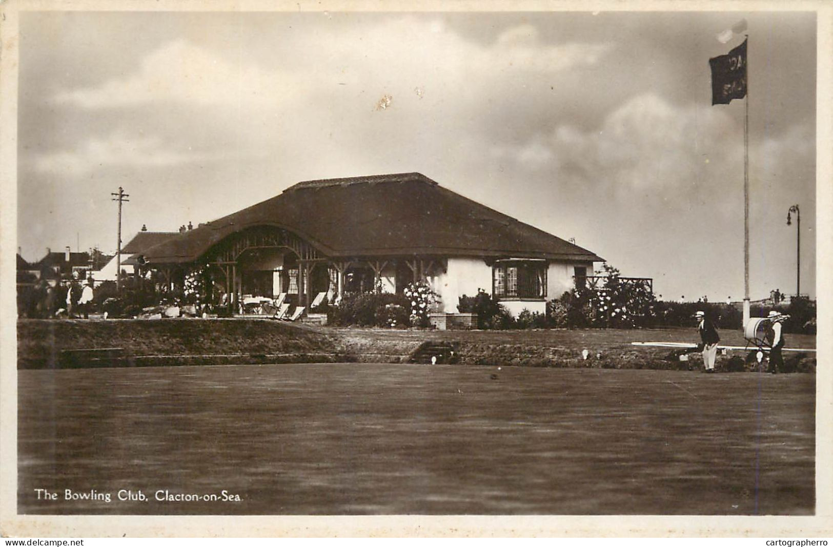 Lot 10 real photo postcards England Worthing Southend Clacton on Sea Leigh on Sea Dover