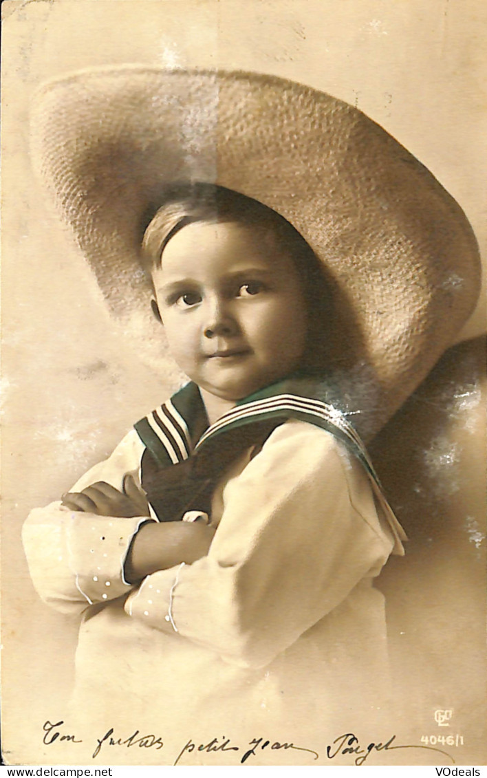 Thème - Fantaisie - Enfant - Portrait - Chapeau - Marin - Ritratti