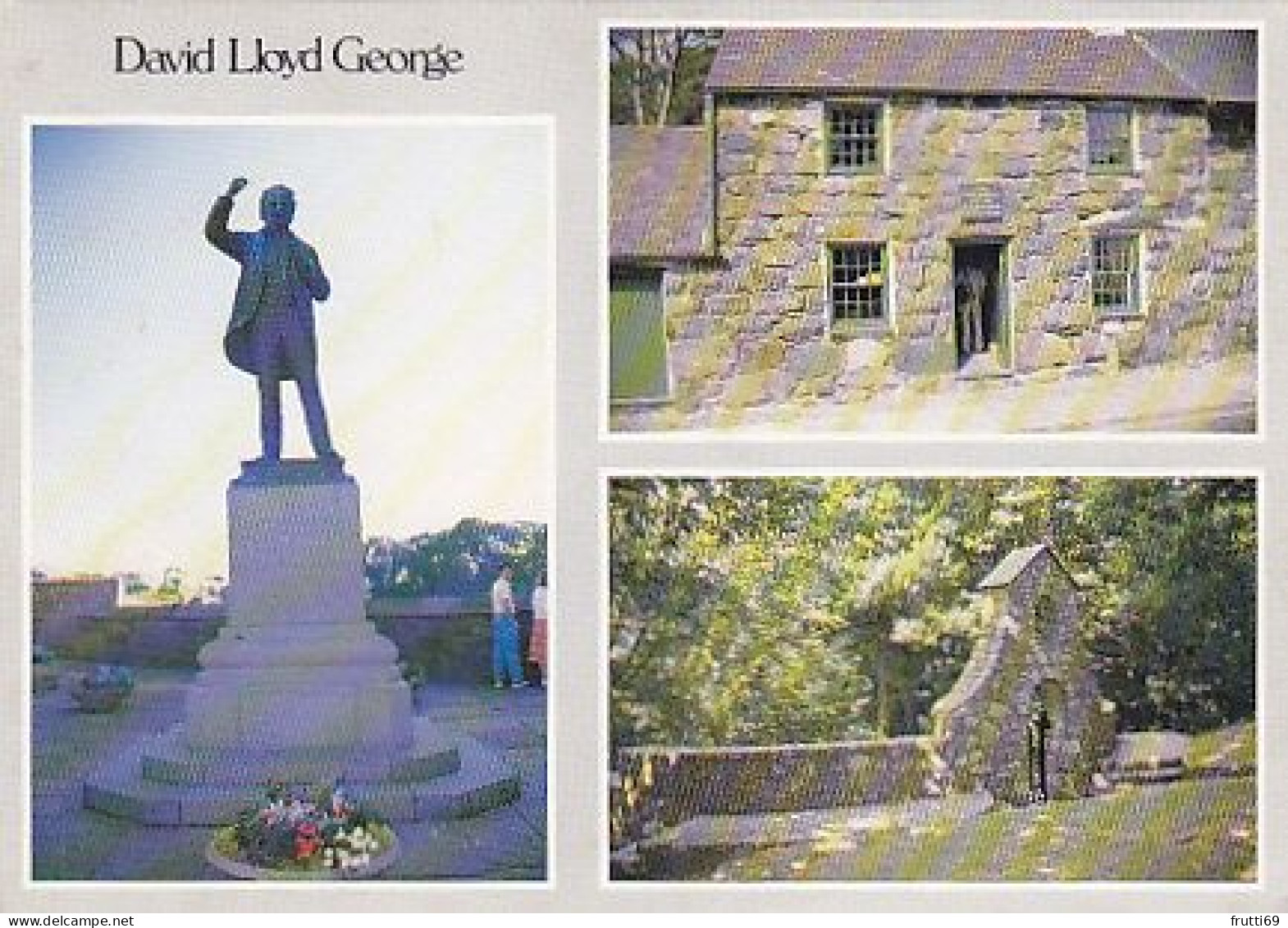 AK 169952 WALES - Lloyd George Staute At Caernarfon - Caernarvonshire
