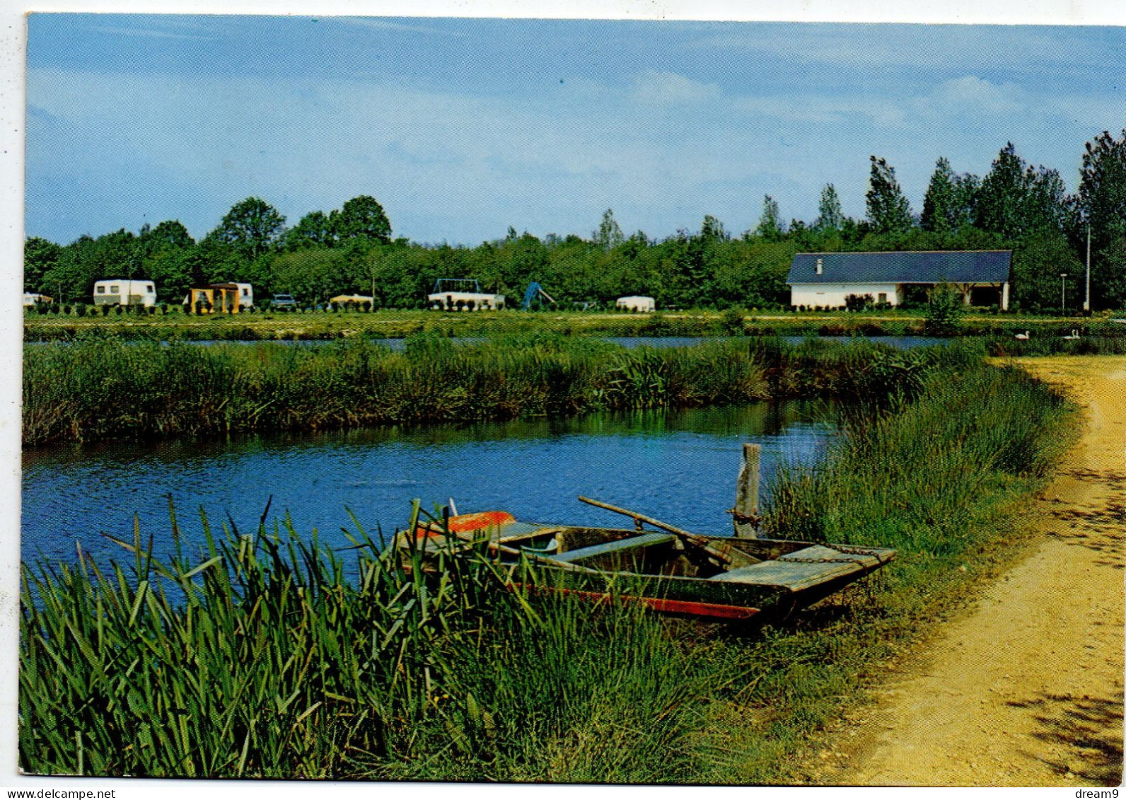 44 LE GAVRE - Le Camping Et L'Etang - Le Gavre