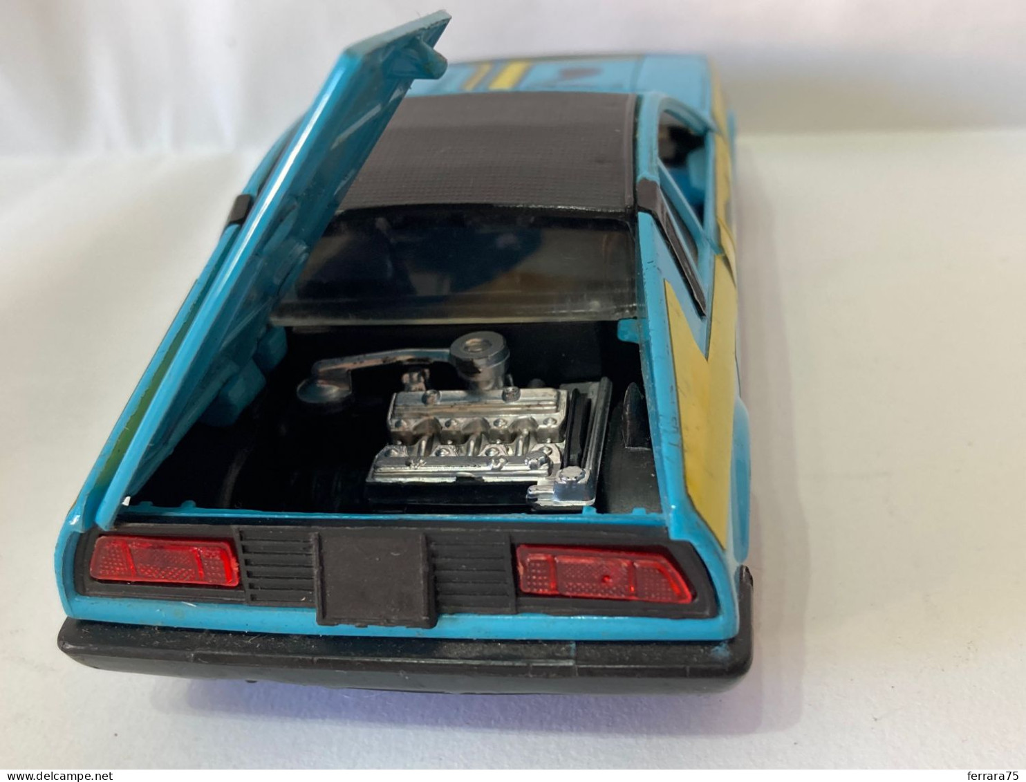 POLISTIL S57 WALT DISNEY SCORPION LANCIA BETA COUPè SCALA 1/25 SENZA SCATOLA.