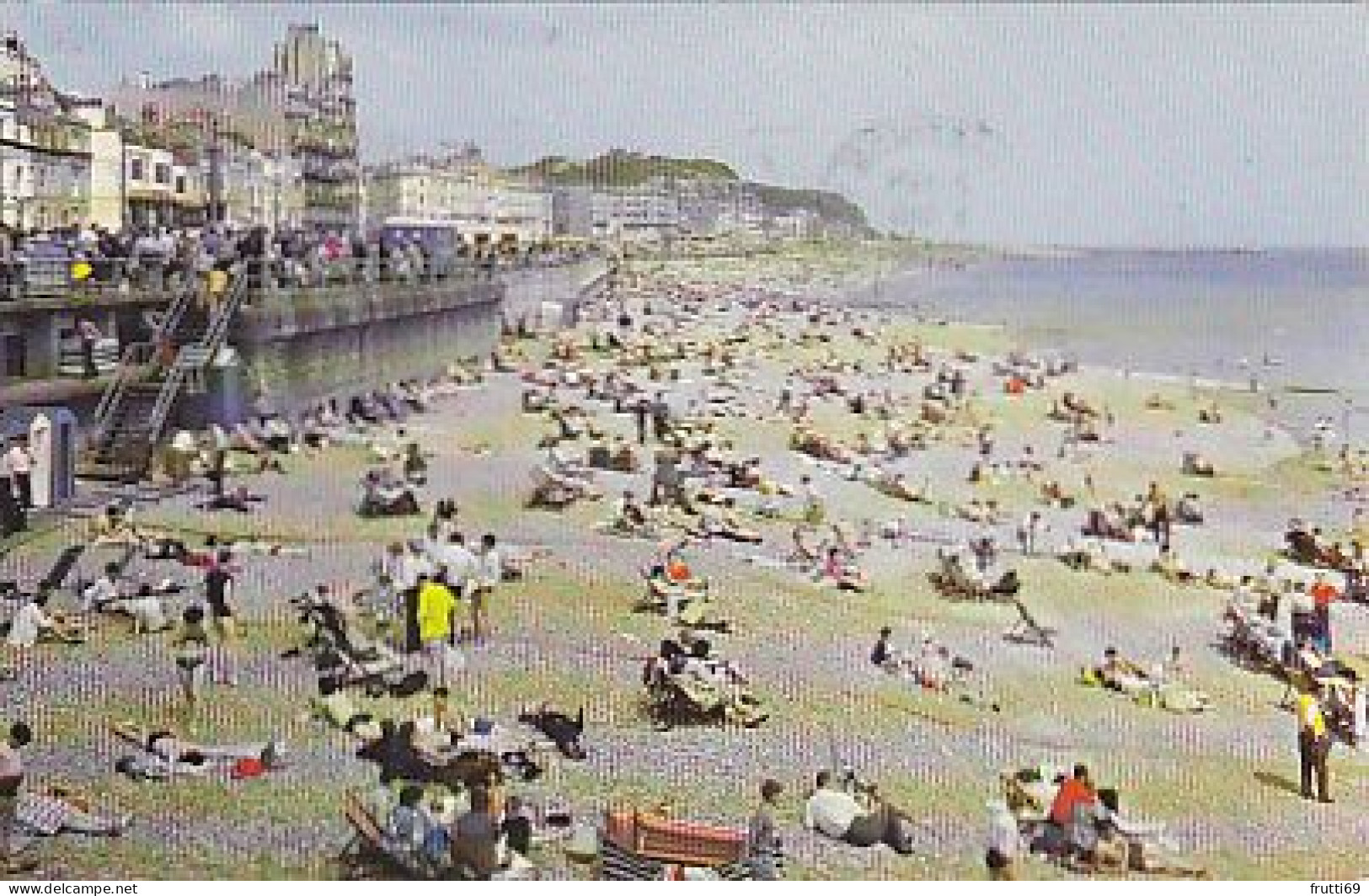 AK 169993 ENGLAND - Hastings - The Beach - Hastings