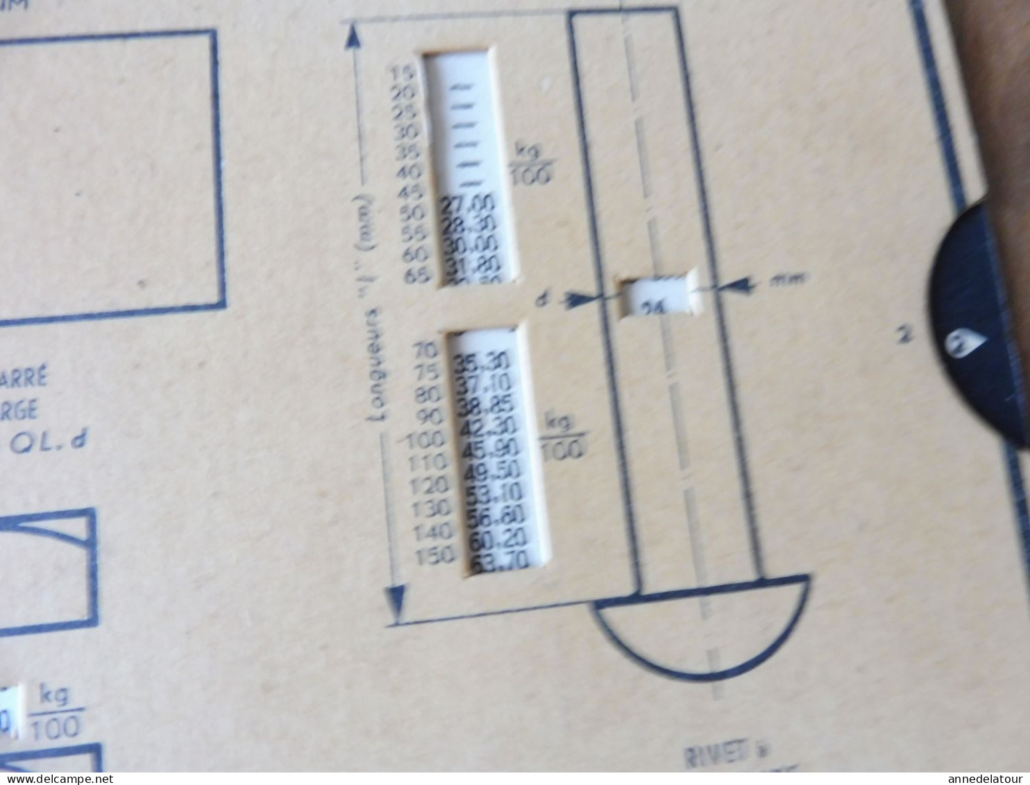 OMARO  ::ancienne Règle à Calcul  Du Poids Des 100 (Boulons Ecrous, Rivets) Selon Section Et Longueurs - Other & Unclassified