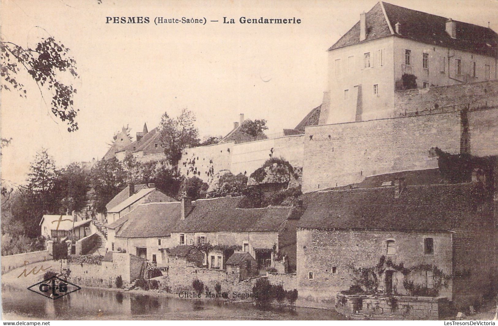 FRANCE - Pesmes - La Gendarmerie - Haute Saone - Carte Postale Ancienne - Pesmes