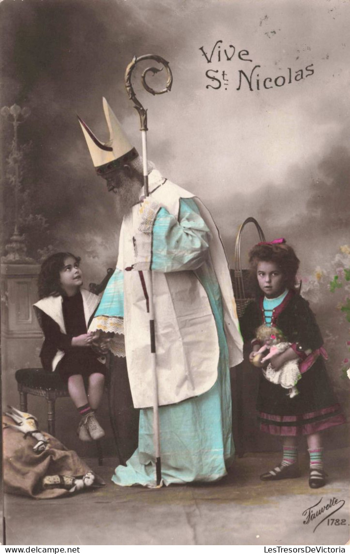 FÊTES ET VOEUX -  Saint Nicolas - Saint Nicolas Avec Les Enfants - Colorisé - Carte Postale Ancienne - Nikolaus