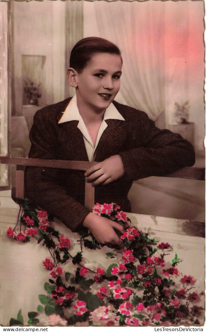 ENFANTS - Portrait - Un Enfant Avec Des Fleurs  - Colorisé - Carte Postale Ancienne - Abbildungen