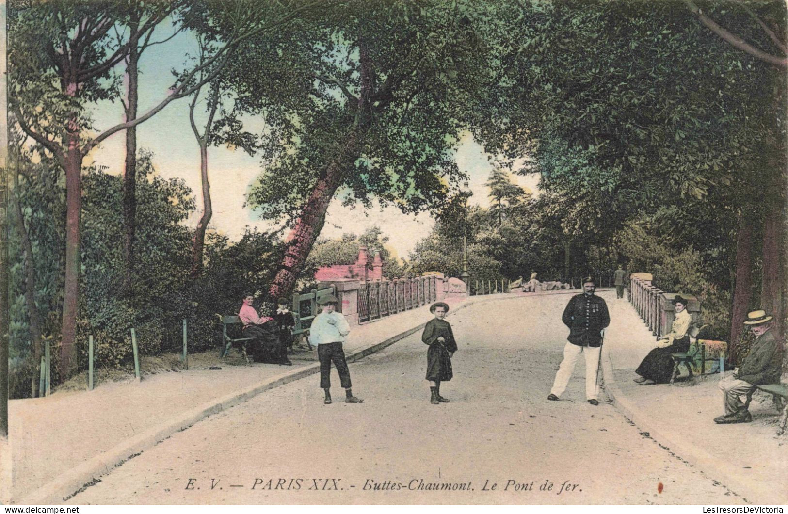 FRANCE - Paris - Buttes Chaumont - Le Pont De Fer - Colorisé - Carte Postale Ancienne - Parks, Gärten