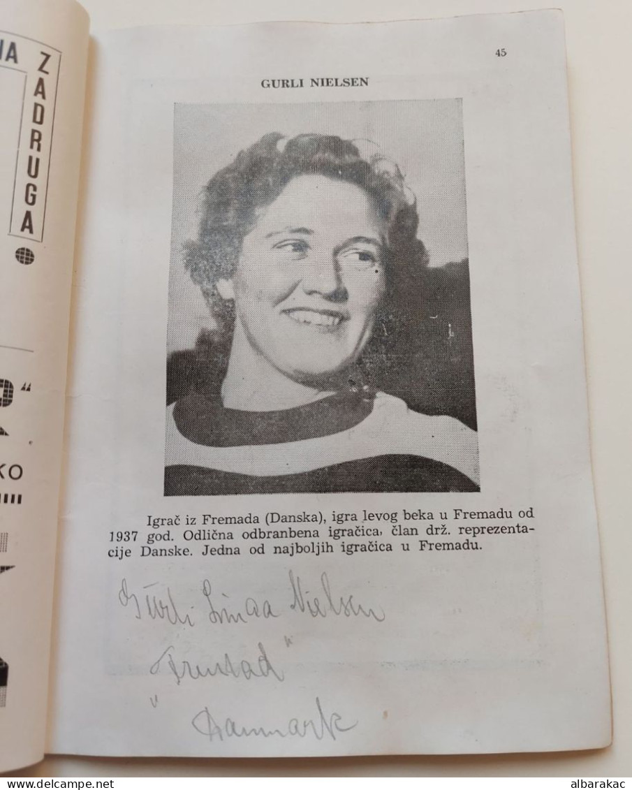 PROGRAM Signature FIRST INTERNATIONAL WOMEN'S HANDBALL TOURNAMENT 1953 Sport - Austria Denmark Germany Yugoslavia