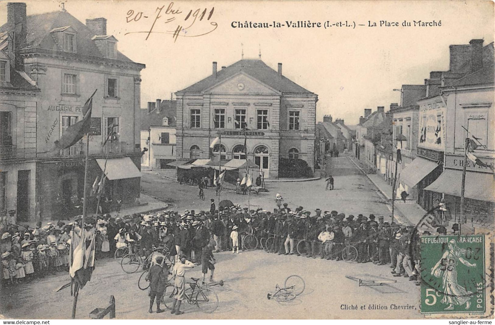 CPA 37 CHATEAU LA VALLIERE / LA PLACE DU MARCHE - Sonstige & Ohne Zuordnung