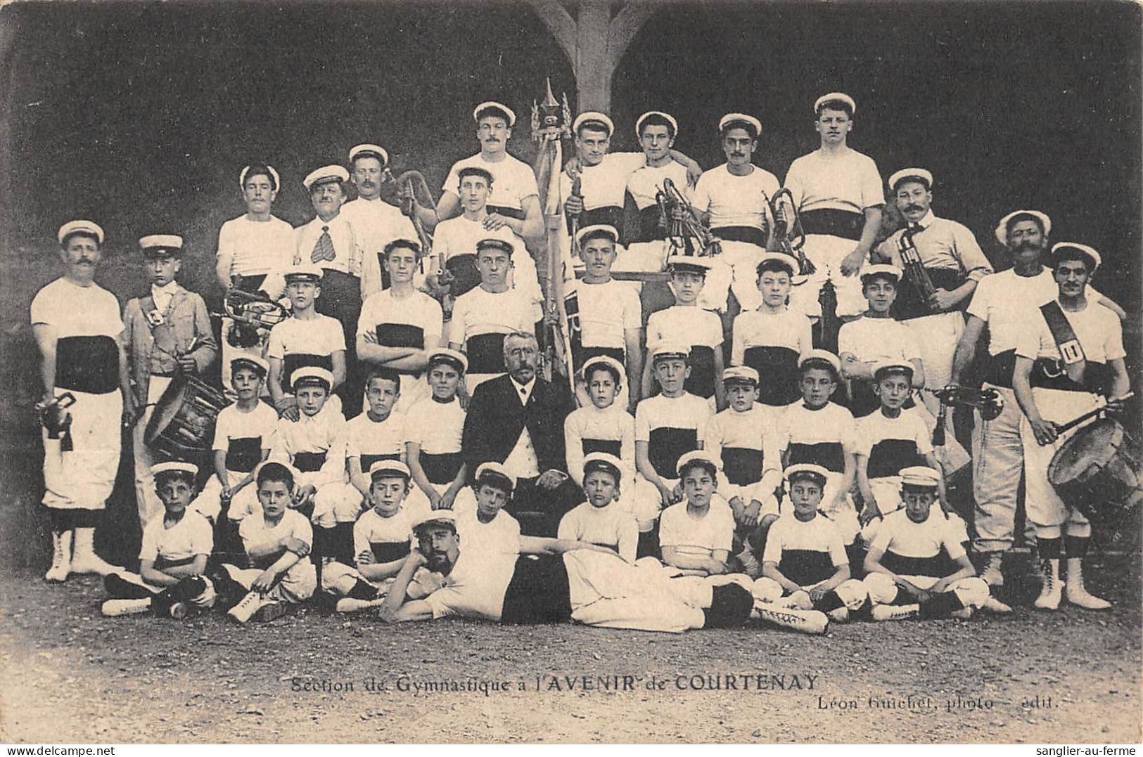 CPA 45 SECTION DE GYMNASTIQUE A L'AVENIR DE COURTENAY - Otros & Sin Clasificación