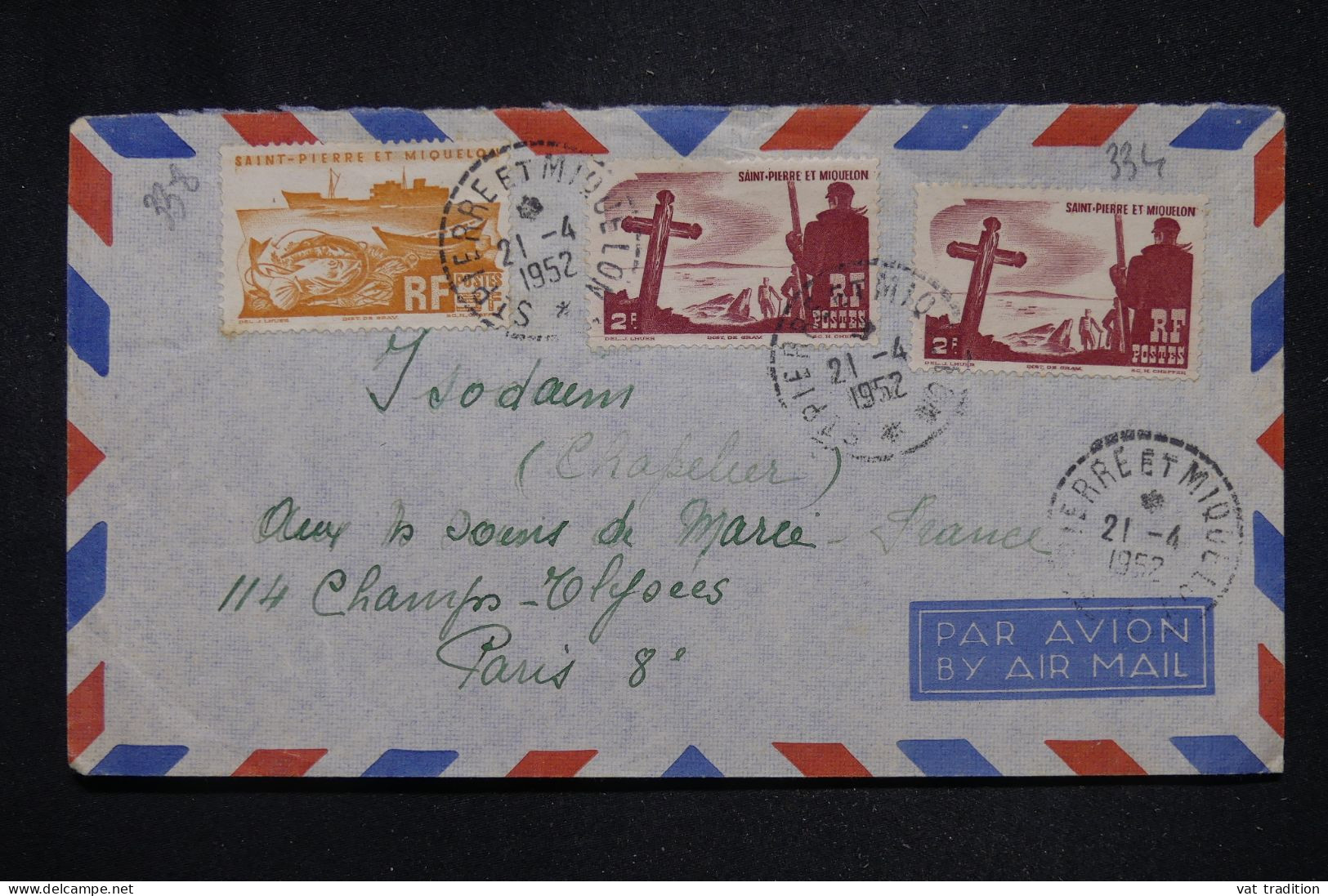 ST PIERRE ET MIQUELON - Enveloppe De St Pierre Pour Paris En 1952 - L 147410 - Lettres & Documents