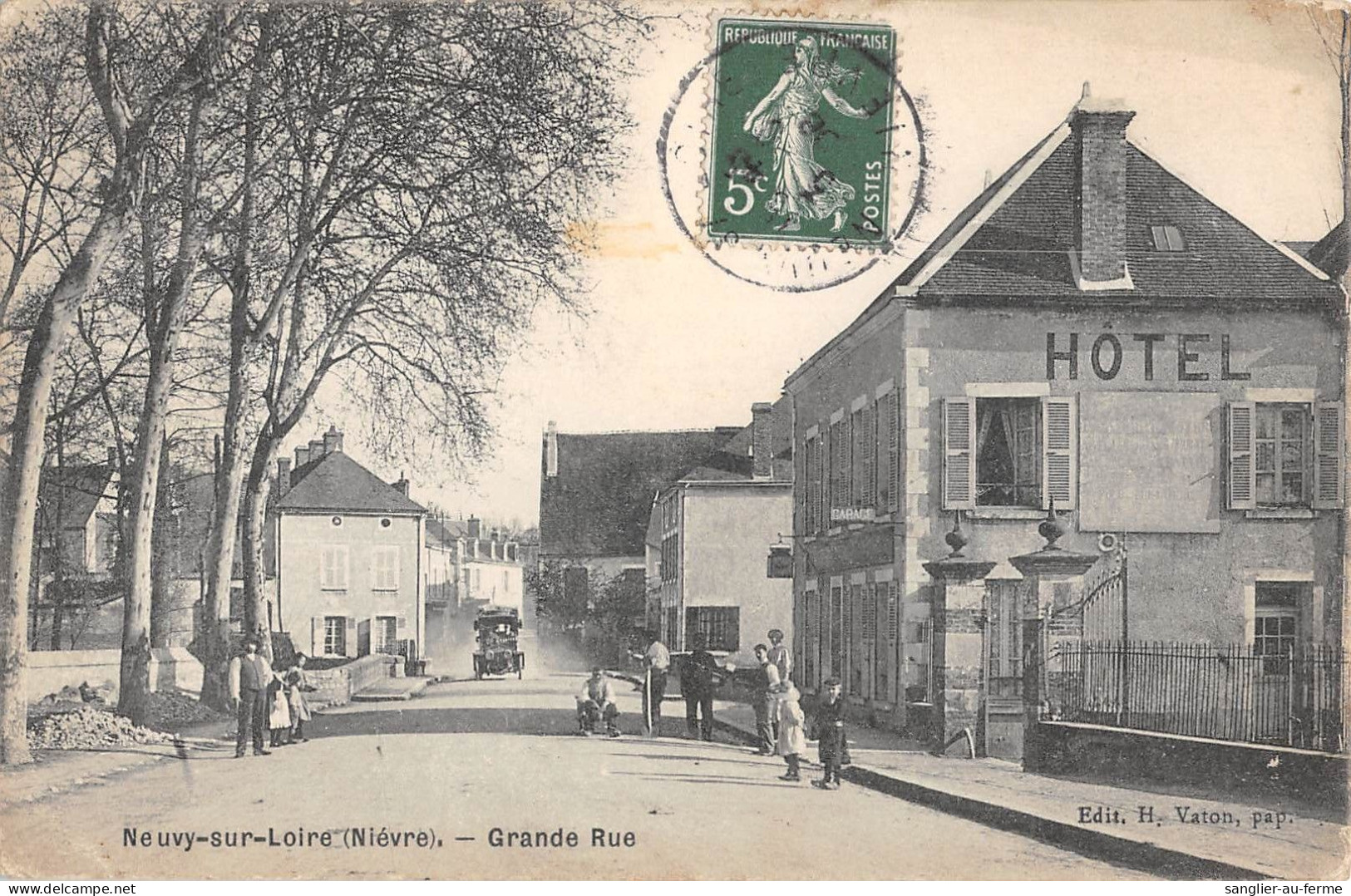 CPA 58 NEUVY SUR LOIRE / GRANDE RUE - Sonstige & Ohne Zuordnung