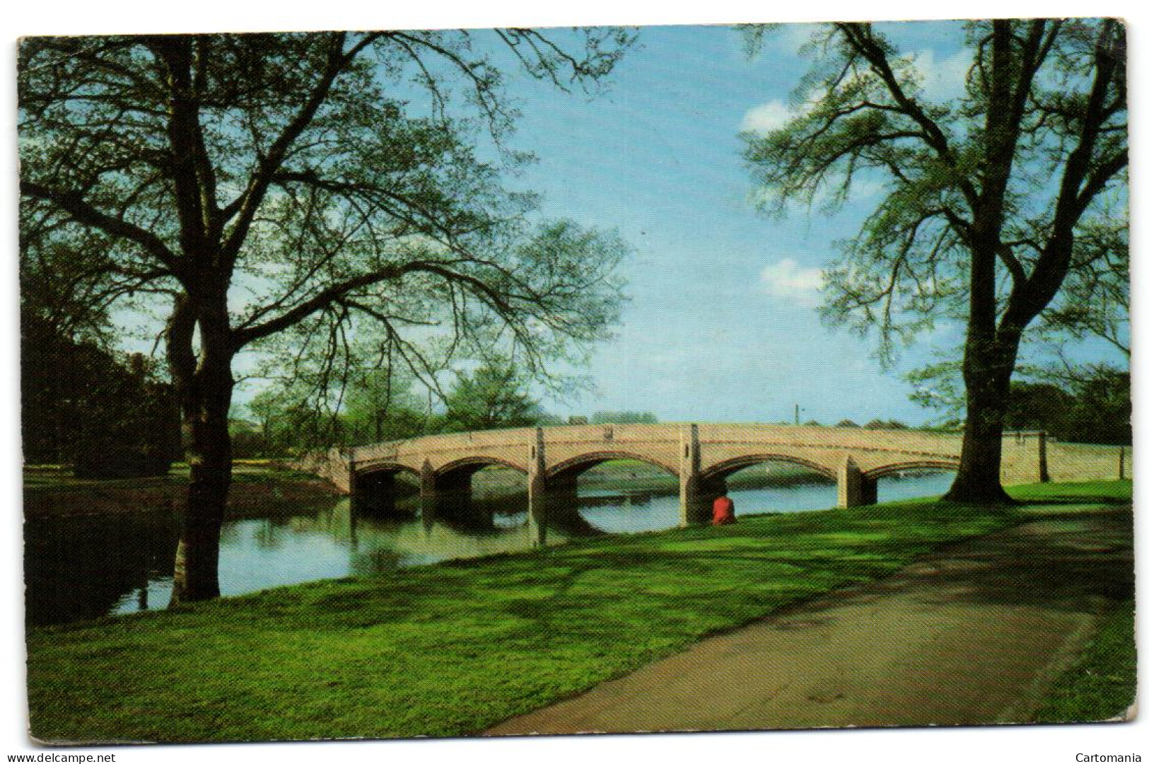 Riverside Walk An Bridge - Abbey Park - Leicester - Leicester