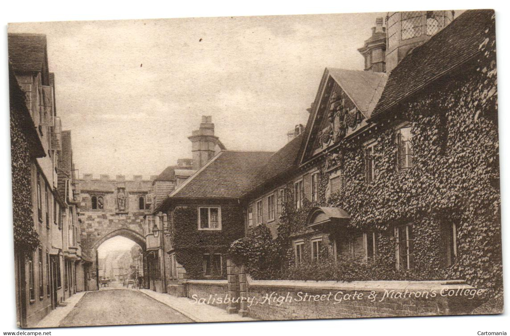 Salisbury - High Street & Matron's College - Salisbury