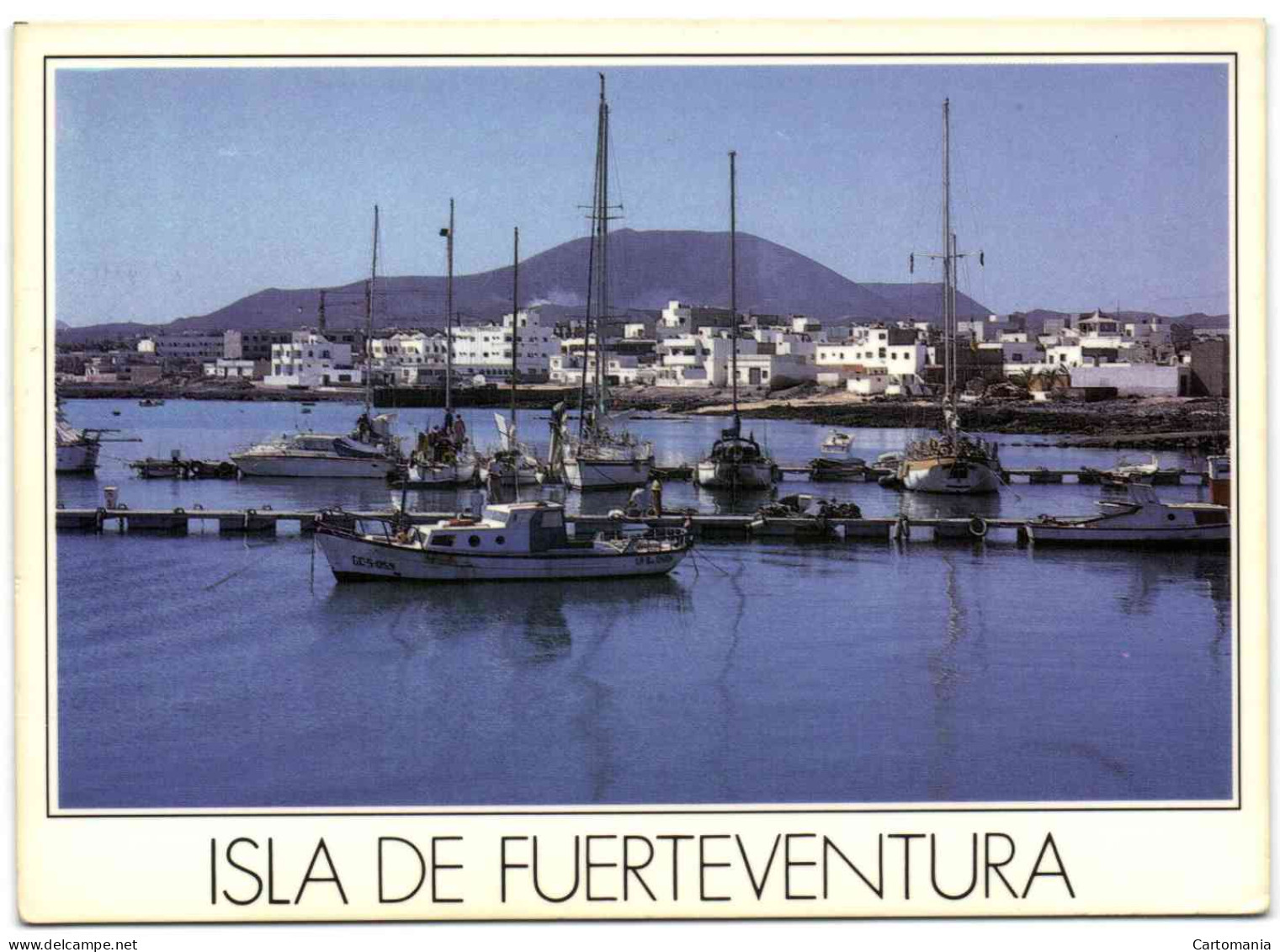 Islas Canarias - Corralejo - Puerto Deportivo En La Paz Azul De La Manana El Despertar De Un Nuevo Y Luminoso Dia - Fuerteventura